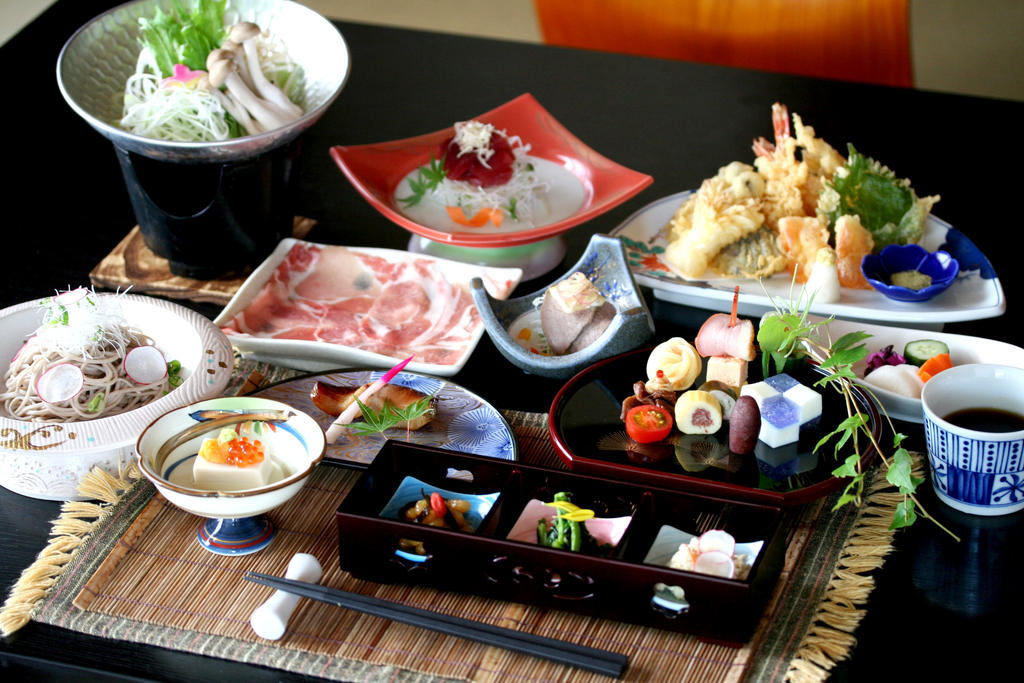 Masutomi Ryokan Хаконе Екстериор снимка
