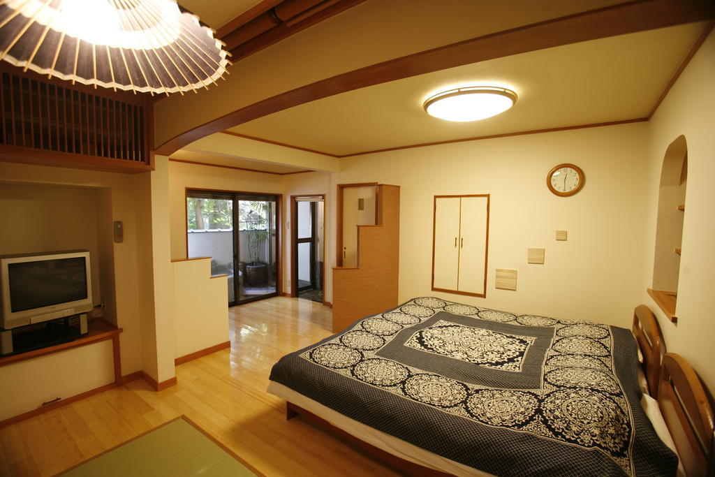 Masutomi Ryokan Хаконе Екстериор снимка