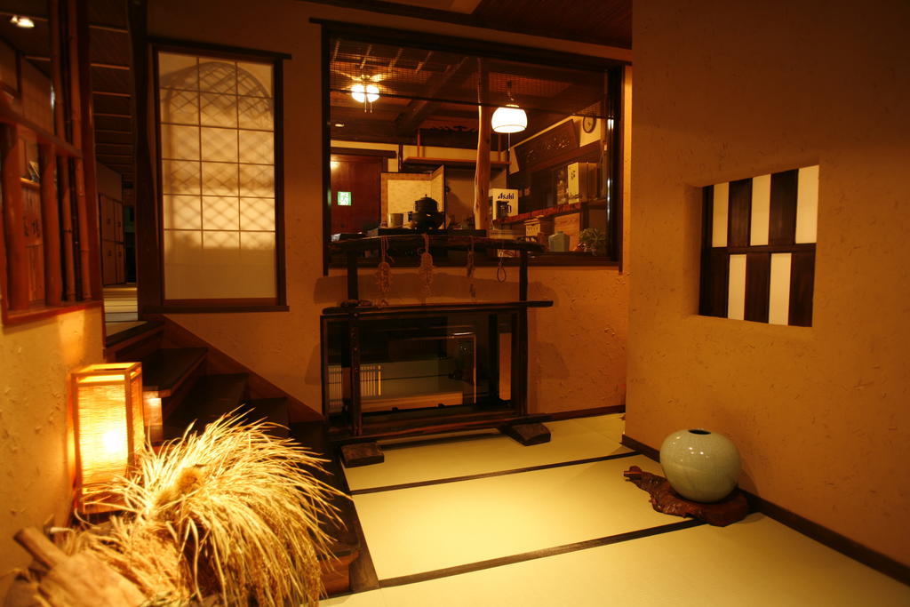 Masutomi Ryokan Хаконе Екстериор снимка