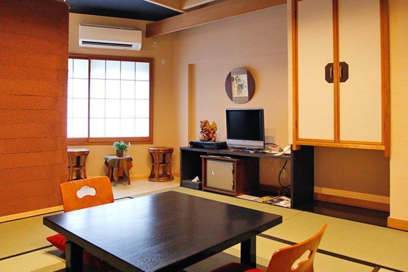 Masutomi Ryokan Хаконе Стая снимка